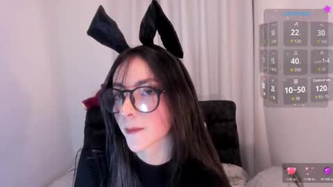 Sara  online show from 05-22-26, 06:20