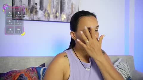 Snapshot of sara_charmy chatting on 09-09-25, 12:15 online show from 09-09-25, 12:15