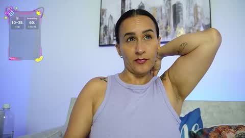 Snapshot of sara_charmy chatting on 09-10-25, 12:54 online show from 09-10-25, 12:54