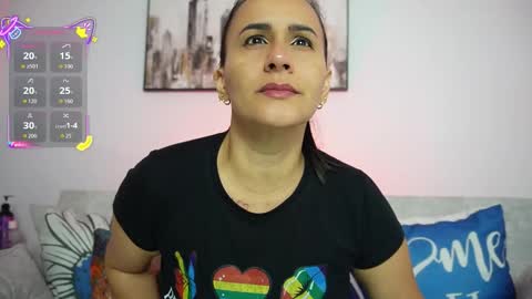 Snapshot of sara_charmy chatting on 10-07-25, 11:29 online show from 10-07-25, 11:29