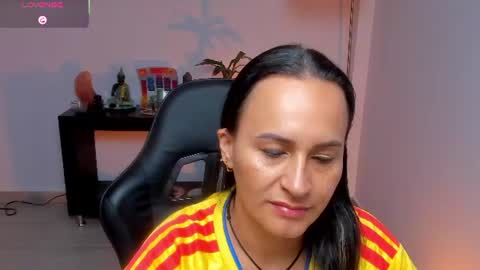 Snapshot of sara_charmy chatting on 07-03-26, 11:05 online show from 07-03-26, 11:05