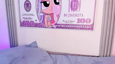 Snapshot of sara_conde chatting on 02-14-25, 04:20 YENIFER online show from 02-14-25, 04:20