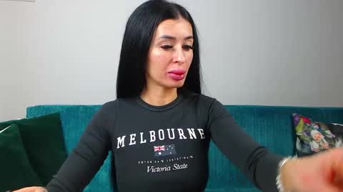 Snapshot of sara_daisy chatting on 02-07-26, 05:49 Im Sara I am happy to be here online show from 02-07-26, 05:49