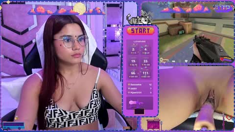 Snapshot of sara_hil chatting on 01-04-25, 11:59 Sara online show from 01-04-25, 11:59