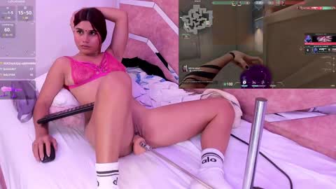 Snapshot of sara_hil chatting on 01-07-25, 05:43 Sara online show from 01-07-25, 05:43