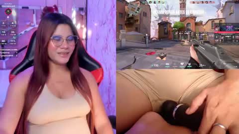 Snapshot of sara_hil chatting on 09-30-25, 09:42 Sara online show from 09-30-25, 09:42