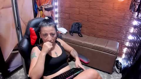 no limits sarah online show from 01-15-25, 03:22