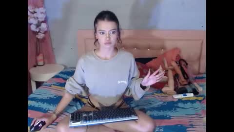 Snapshot of sara_jhons22 chatting on 12-20-25, 11:56 sara_jhons22 online show from 12-20-25, 11:56