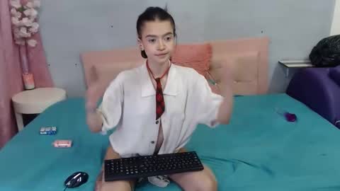 Snapshot of sara_jhons22 chatting on 01-17-26, 10:13 sara_jhons22 online show from 01-17-26, 10:13