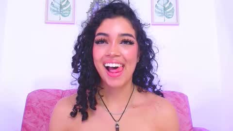 Snapshot of sara_jhonsonn chatting on 01-18-25, 05:10 Sara Jhonson online show from 01-18-25, 05:10