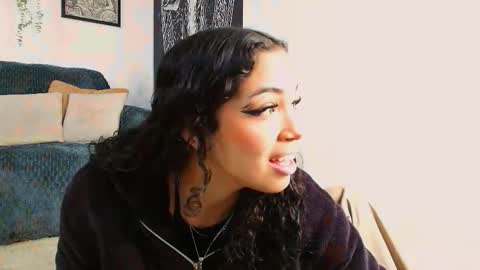 Sara Jhonson  online show from 12-02-25, 12:54