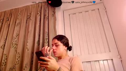 Snapshot of sara_johnson__ chatting on 12-05-25, 02:09 sara_johnson__ online show from 12-05-25, 02:09