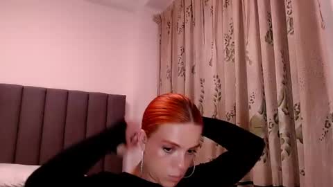Snapshot of sara_johnson__ chatting on 06-20-26, 12:03 sara_johnson__ online show from 06-20-26, 12:03