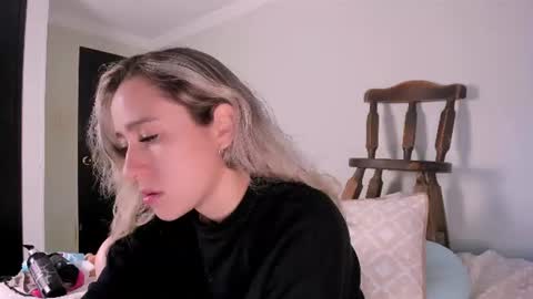 Snapshot of sara_kaii chatting on 06-12-26, 09:46 sara_kaii online show from 06-12-26, 09:46