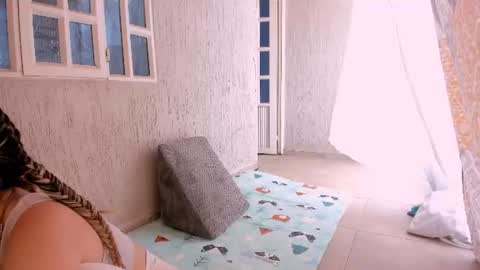 Snapshot of sara_kaii chatting on 06-21-26, 05:37 sara_kaii online show from 06-21-26, 05:37