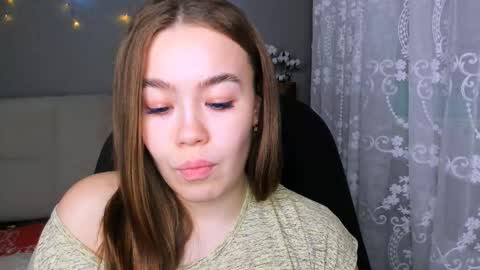 Snapshot of sara_kox chatting on 01-14-25, 05:23 sara_kox online show from 01-14-25, 05:23