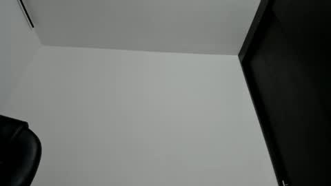 sara_len online show from 04-10-26, 10:58