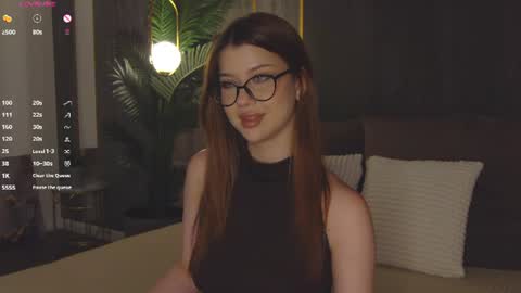 Snapshot of sara_lewiis chatting on 07-13-26, 04:54 Sara online show from 07-13-26, 04:54