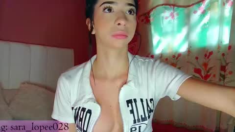 Snapshot of sara_lopee1 chatting on 02-20-25, 12:25 sara_lopee1 online show from 02-20-25, 12:25