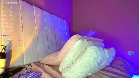 Snapshot of sara_lopee1 chatting on 03-12-25, 10:37 sara_lopee1 online show from 03-12-25, 10:37