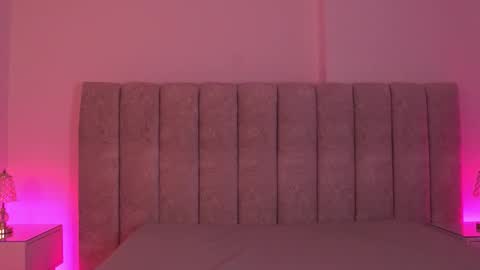 sara_lopee1 online show from 11-29-25, 12:08