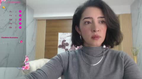 Snapshot of sara_lopez_s chatting on 04-14-26, 02:01 Sara online show from 04-14-26, 02:01