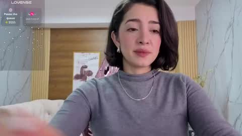 Snapshot of sara_lopez_s chatting on 04-24-26, 01:57 Sara online show from 04-24-26, 01:57