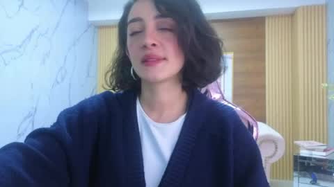 Snapshot of sara_lopez_s chatting on 05-10-26, 01:16 Sara online show from 05-10-26, 01:16