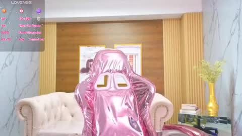 Snapshot of sara_lopez_s chatting on 05-23-26, 01:59 Sara online show from 05-23-26, 01:59