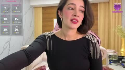 Snapshot of sara_lopez_s chatting on 05-27-26, 02:25 Sara online show from 05-27-26, 02:25