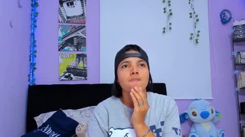 Sara Mendez online show from 01-24-25, 02:28