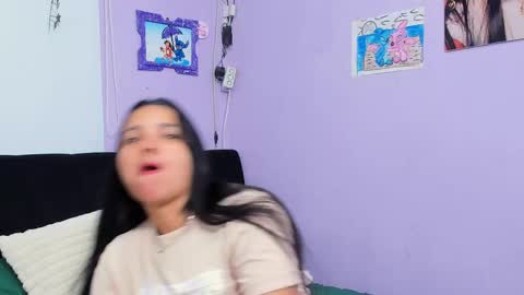 Sara Mendez online show from 10-20-25, 12:00