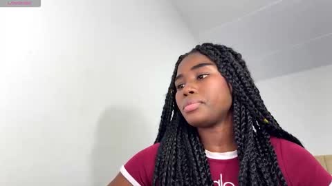 Snapshot of sara_muscle chatting on 01-15-26, 01:54 Sara online show from 01-15-26, 01:54