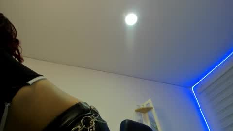 sara_red_x online show from 03-31-26, 03:30