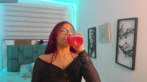 sara_red_x online show from 06-16-26, 03:53