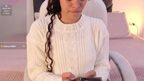 sara  online show from 09-27-25, 03:50