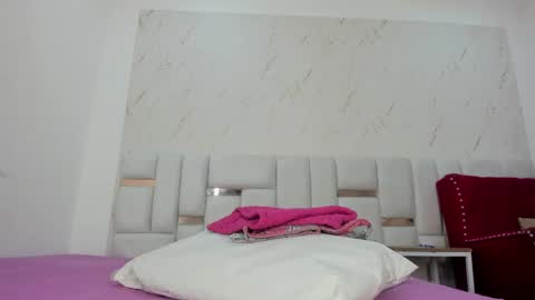Snapshot of sara_sm1th_ chatting on 05-24-26, 11:26 sara_sm1th_ online show from 05-24-26, 11:26