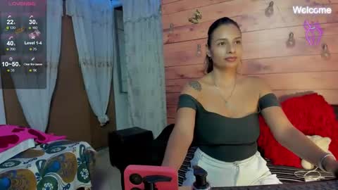 SARA online show from 10-21-25, 02:01