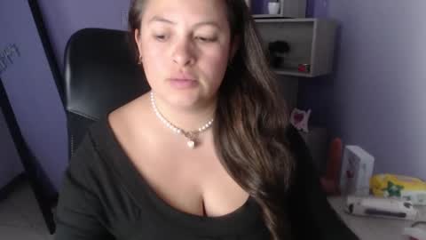 Snapshot of sara_thonson_ chatting on 12-11-24, 09:30 sara_thonson_ online show from 12-11-24, 09:30