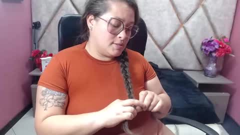 sara_thonson_ online show from 02-20-26, 06:26