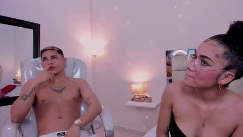 Snapshot of saraandstiven chatting on 02-06-25, 04:10 Sara And Stiven online show from 02-06-25, 04:10