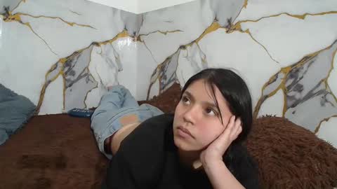 sara and thomas online show from 12-13-25, 07:53