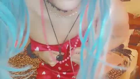 saraboycd9 online show from 02-11-25, 06:19