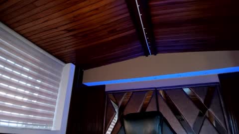 Sara  Everyday From 1430 to 2130 Col Time online show from 02-21-25, 10:48