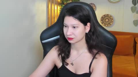 Snapshot of saradenars chatting on 11-10-25, 05:06 SaraDenars online show from 11-10-25, 05:06