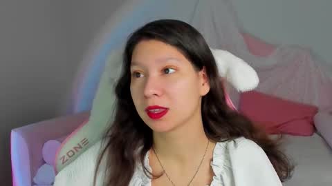 Snapshot of saradenars chatting on 11-27-25, 05:31 SaraDenars online show from 11-27-25, 05:31