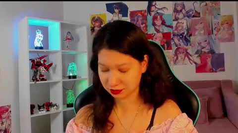 Snapshot of saradenars chatting on 11-28-25, 06:49 SaraDenars online show from 11-28-25, 06:49