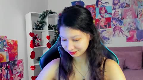 Snapshot of saradenars chatting on 12-18-25, 05:35 SaraDenars online show from 12-18-25, 05:35