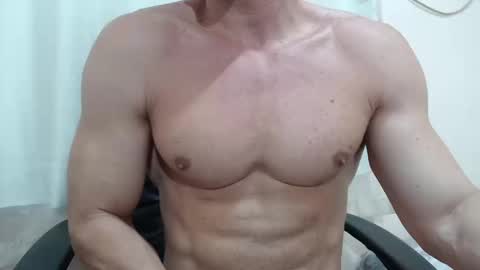 Snapshot of saradorj92 chatting on 09-15-25, 10:43 saradorj92 online show from 09-15-25, 10:43