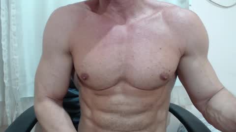 Snapshot of saradorj92 chatting on 09-18-25, 02:13 saradorj92 online show from 09-18-25, 02:13